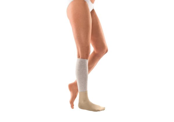 Medi CircAid Juxta-Fit Premium Upper Leg Custom